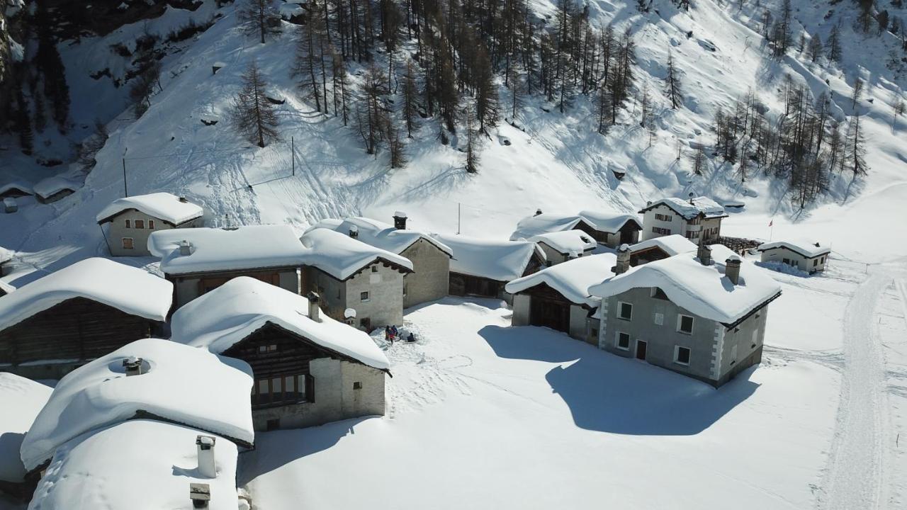 Hotel Ristorante Lagrev Maloja Dış mekan fotoğraf